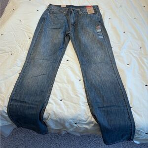 NWT Levi's Blue Straight Jeans Classic Style